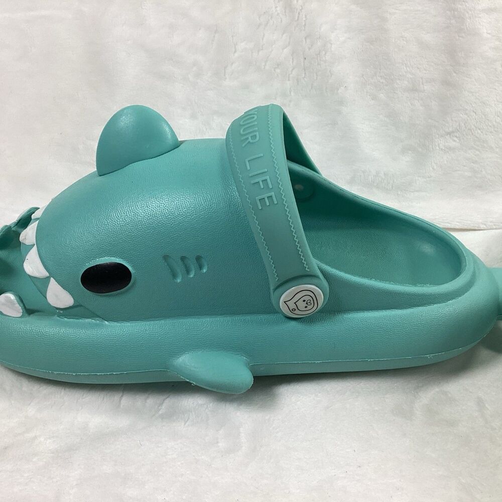 Shark Slides Sandals Unisex Non Slip Slippers Kids Size 12 Shoes Shark Flip Flop - Picture 4 of 7